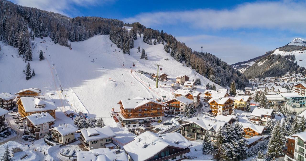 Chalet Elisabeth Dolomites Alpin & Charme Hotel Sëlva Buitenkant foto