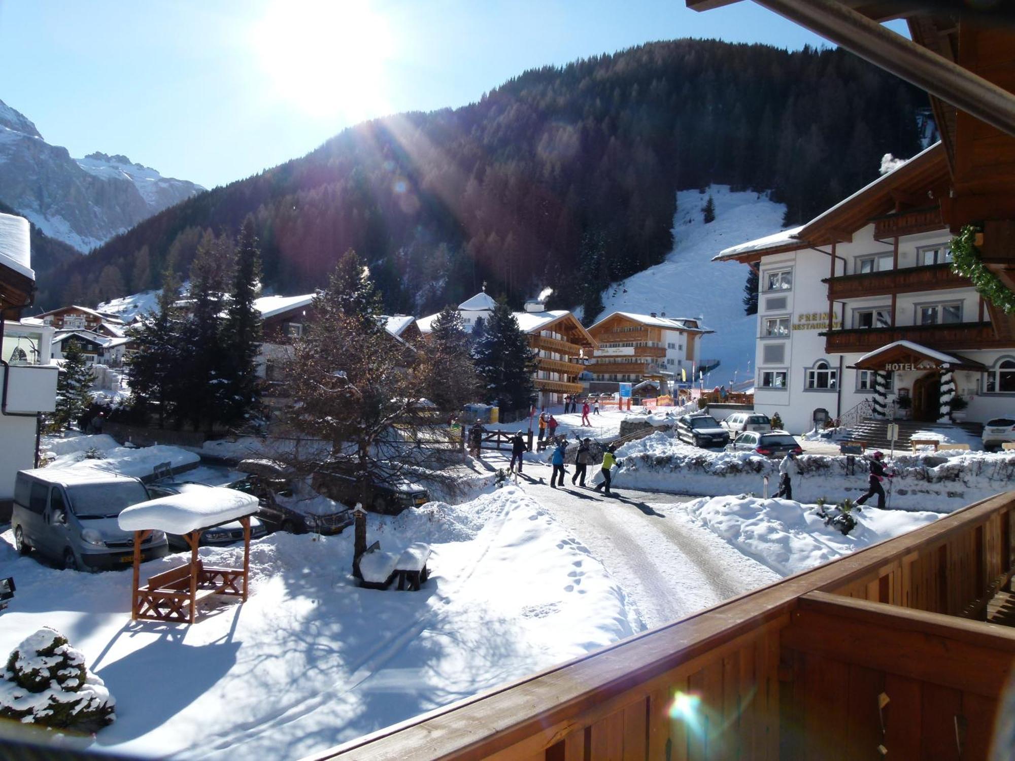 Chalet Elisabeth Dolomites Alpin & Charme Hotel Sëlva Buitenkant foto