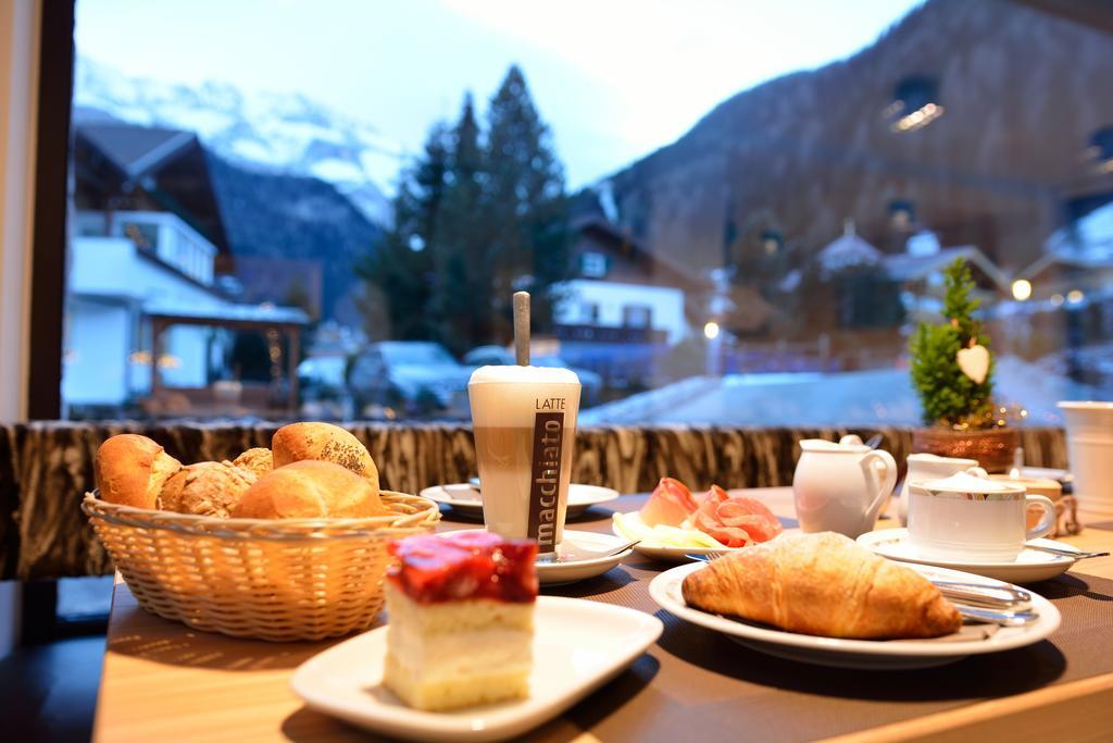 Chalet Elisabeth Dolomites Alpin & Charme Hotel Sëlva Buitenkant foto